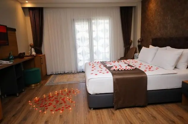 Standart Oda, Şehir Manzaralı, Balkonlu