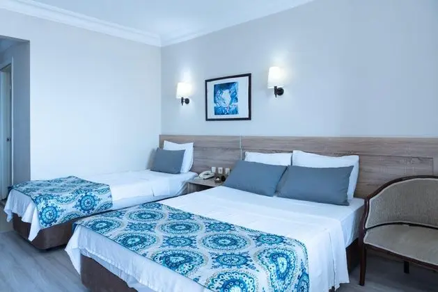 https://images.etstur.com/files/images/hotelImages/TR/97437/l/Fila-Otel-Ayvalik-Genel-298425.jpg