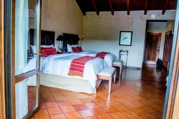 Superior Oda (2 Queen Beds)