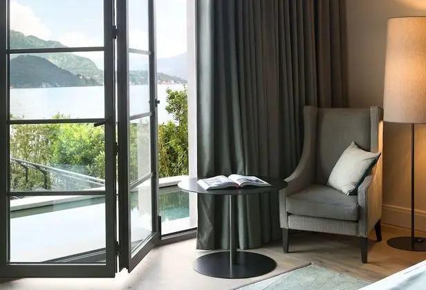 Grand Süit, Göl Manzaralı