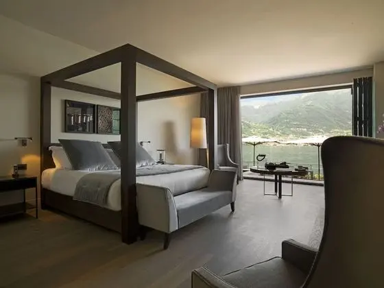 Junior Süit, Göl Manzaralı