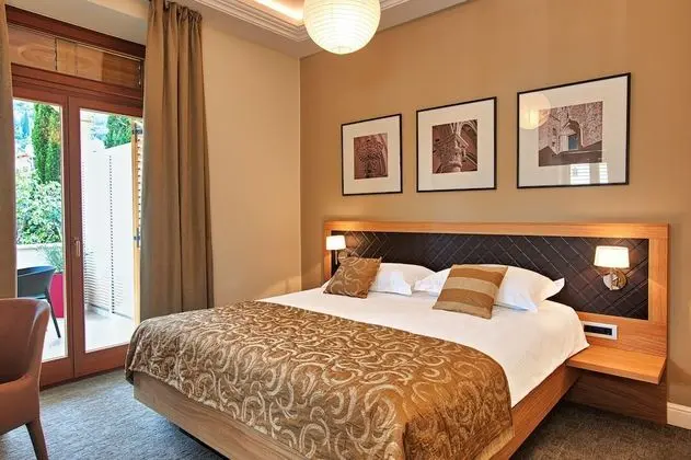 Deluxe Tek Büyük Yataklı Oda, Balkon