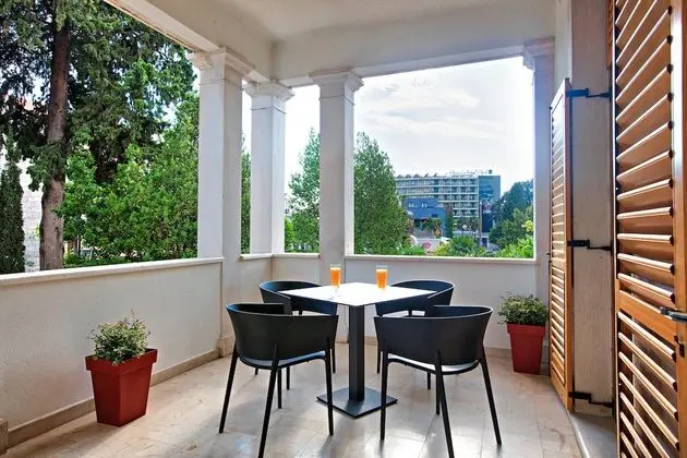 Deluxe Tek Büyük Yataklı Oda, Balkon