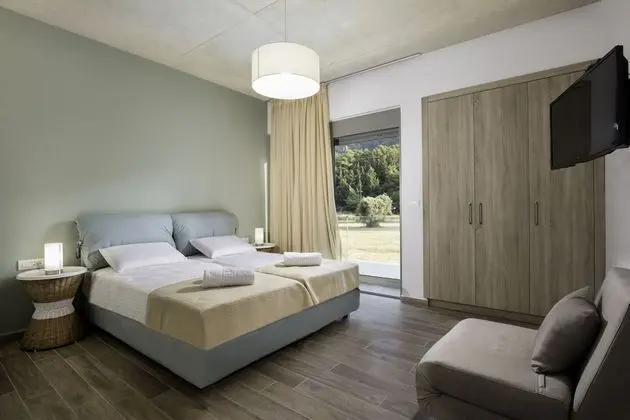 Villa, 3 Yatak Odası, Havuz Manzaralı