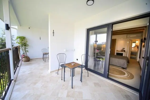Aile Odası, Deniz Manzaralı, Balkonlu