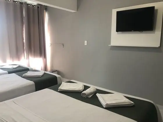 Üç Kişilik Oda, Birden Çok Yatak, Sigara İçilmez