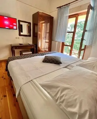 Standard Üç Kişilik Oda, Balkon