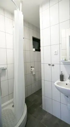 Tek Büyük Yataklı Oda, Balkon