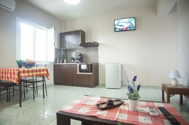 Stüdyo (3 Adults)