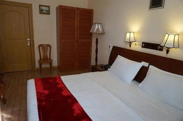 Tek Büyük Yataklı Oda