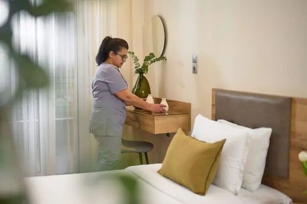 Tek Büyük veya İki Ayrı Yataklı Oda, 1 Yatak Odası