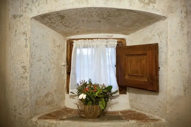 Superior Süit (Naldini)