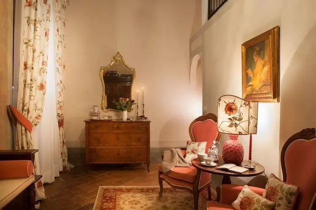 Superior Süit (Naldini)