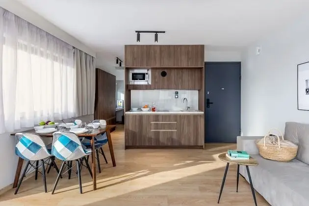 Deluxe Apart Daire