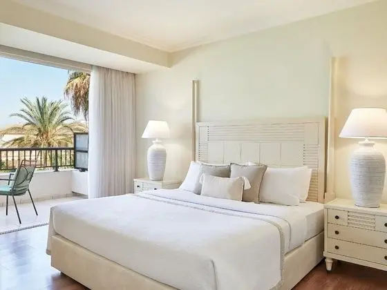 Master Suite Direct Sea View