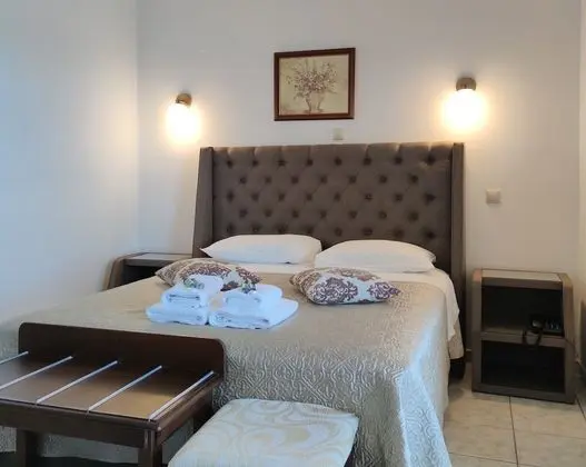 Tek Büyük veya İki Ayrı Yataklı Oda, Deniz Manzaralı