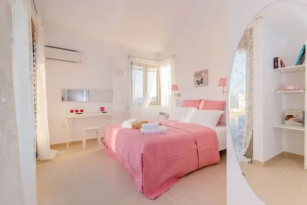 Luxury Villa, 4 Yatak Odası, Kişiye Özel Havuzlu, Denize Sıfır (Alex)