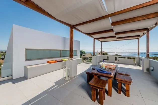 Luxury Villa, 4 Yatak Odası, Kişiye Özel Havuzlu, Denize Sıfır (Alex)
