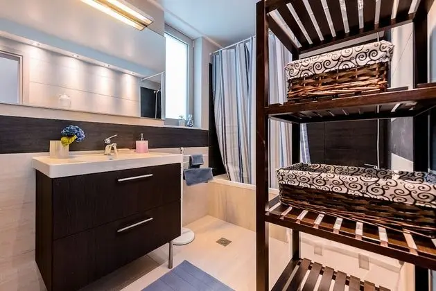 Luxury Villa, 4 Yatak Odası, Kişiye Özel Havuzlu, Denize Sıfır (Alex)