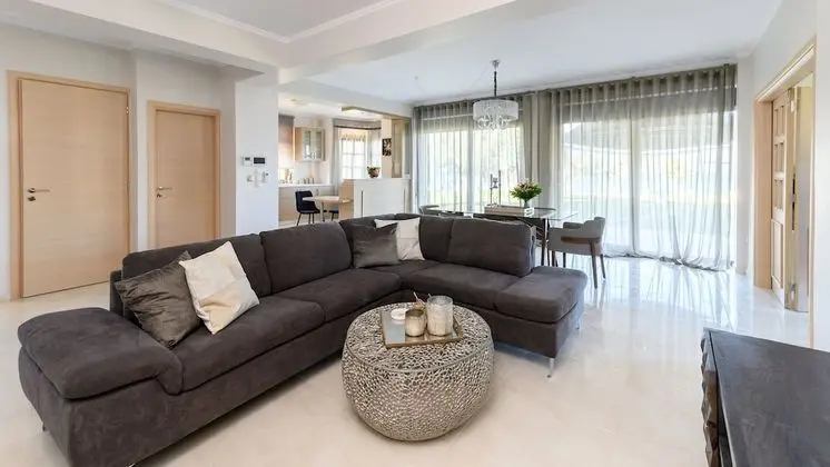 Luxury Villa