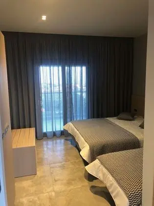 Deluxe Üç Kişilik Oda