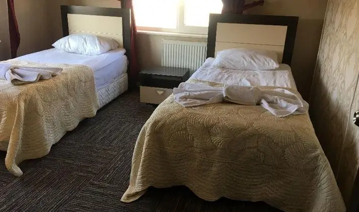 İki Ayrı Yataklı Oda