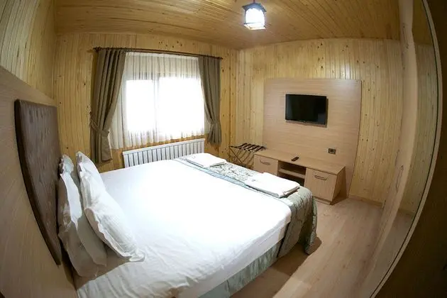 1+1 Bungalov, Bahçe Manzaralı, Bahçe Katı