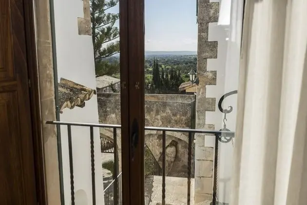 Junior Süit, Teras, Vadi Manzaralı (Vista)