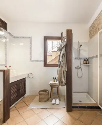 Junior Süit, Teras, Vadi Manzaralı (Vista)