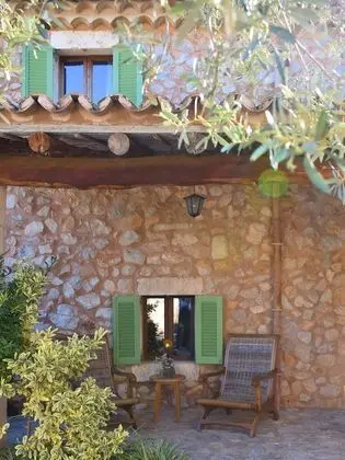 Tek Büyük Yataklı Oda, Avlu Manzaralı (Vista)