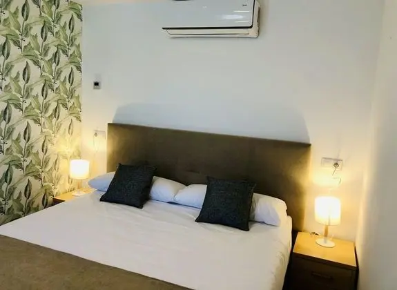 Tek Büyük veya İki Ayrı Yataklı Oda, Özel Banyo (doble)