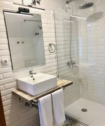 Tek Büyük veya İki Ayrı Yataklı Oda, Özel Banyo (doble)