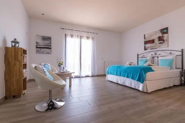 Deluxe Stüdyo Süit, 1 Yatak Odası, Kısmi Deniz Manzarası