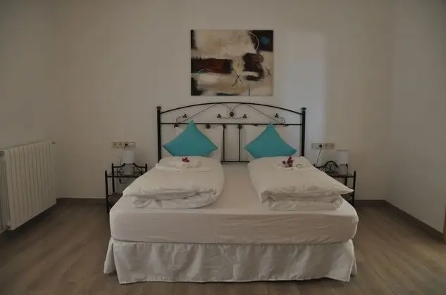 Deluxe Stüdyo Süit, Kısmi Deniz Manzarası