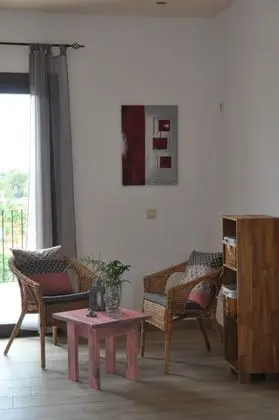 Deluxe Stüdyo Süit, Kısmi Deniz Manzarası