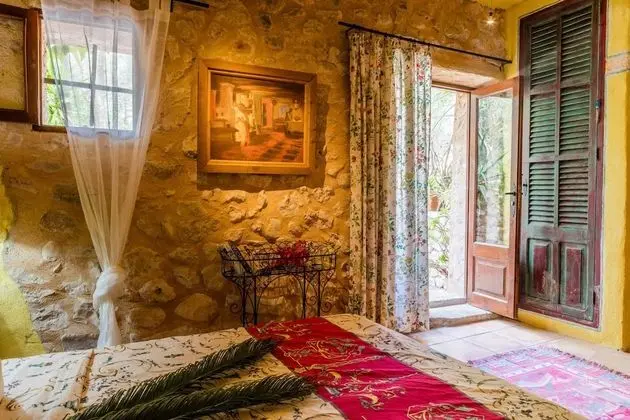Rotes Apartment