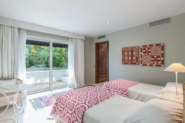 2 Bedroom Private Villa with Private Pool