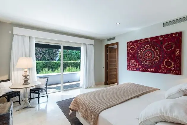 4 Bedroom Private Villa with Private Pool