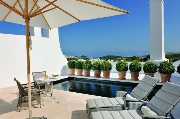 Suite with Private Pool & Spa Access
