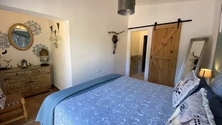 Comfort Tek Büyük Yataklı Oda (Azul)