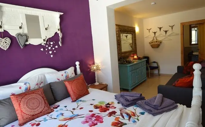 Comfort Tek Büyük Yataklı Oda (Morado)