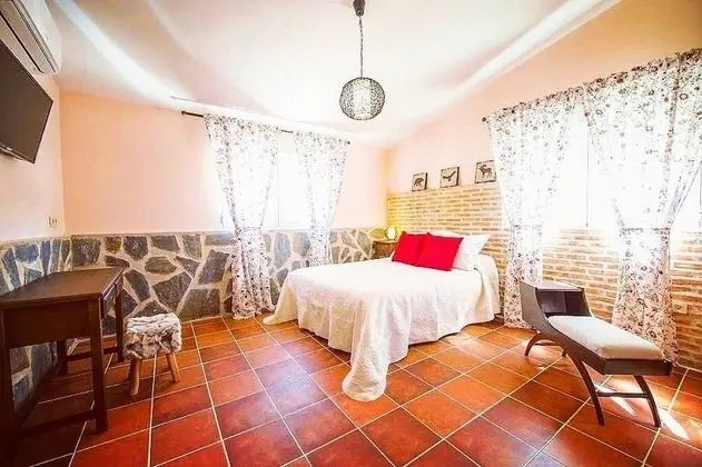 Deluxe Tek Büyük Yataklı Oda, Dağ Manzaralı