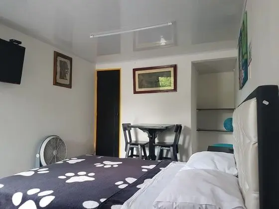 Tek Büyük Yataklı Oda