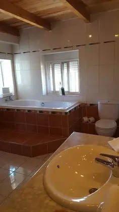 Tek Büyük Yataklı Oda, Balkon