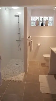 Tek Büyük Yataklı Oda, Havuz Manzaralı