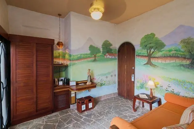 Junior Üç Kişilik Oda