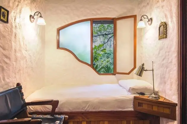 Junior Üç Kişilik Oda