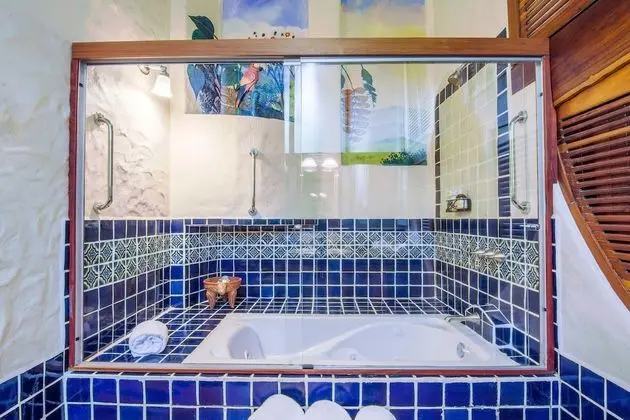 Junior Üç Kişilik Oda