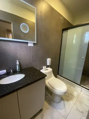 Luxury Tek Büyük Yataklı Oda
