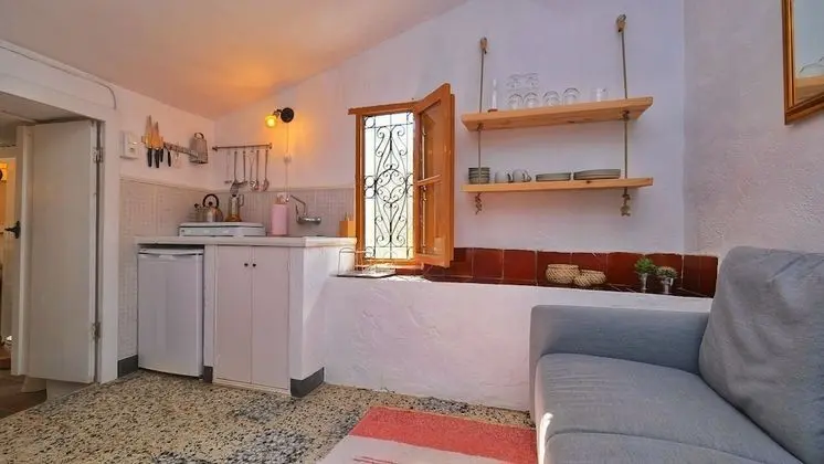 Traditional Apart Daire